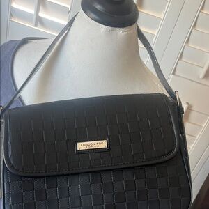 BNWT London Fog Houston Flap Over Shoulder Bag